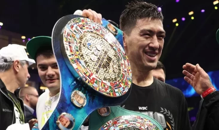 3 Lawan Mempunyai Kesempatan Dmitry Bivol sang Juara Tak Terbantahkan Kelas Berat Ringan