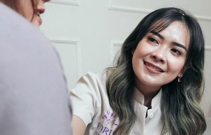 Dibalik Tren Face Contouring, Dr. Farrah Al Gadri Bahas Risiko juga Manfaatnya