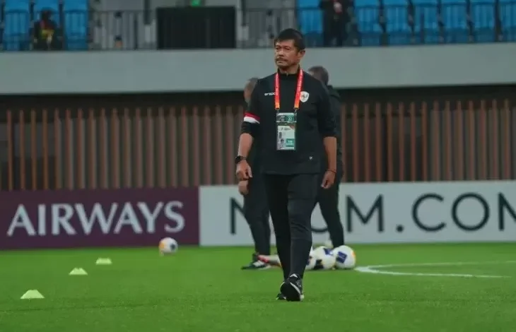 Postingan Indra Sjafri usai Dicopot dari Pelatih Timnas Indonesia U-20: Ziarah ke Makam Ibu