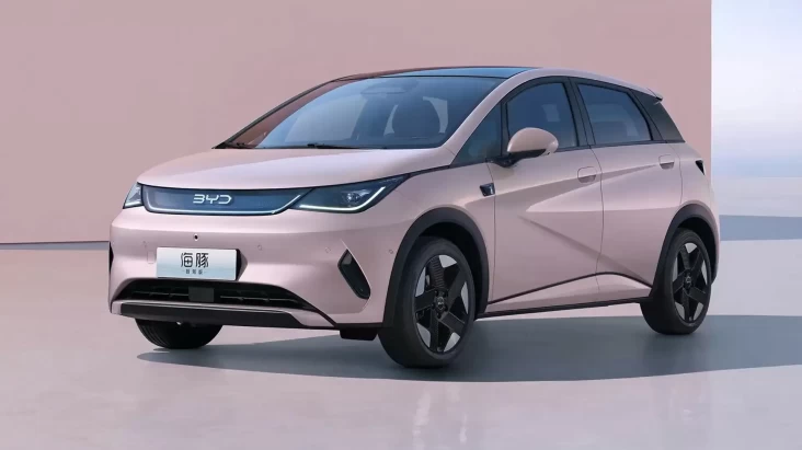 BYD Dolphin Facelift 2025: Baterai Lebih Besar, Tampilan Lebih Sangar, juga Fitur Mata Dewa
