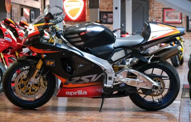 Merek China Zonsen Siap Selamatkan Aprilia RSV 1000