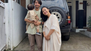 Profil Aqia Nurfadla, Istri Fiersa Besari yang tersebut Menanti Kepulangan sang Suami dari Puncak Carstensz