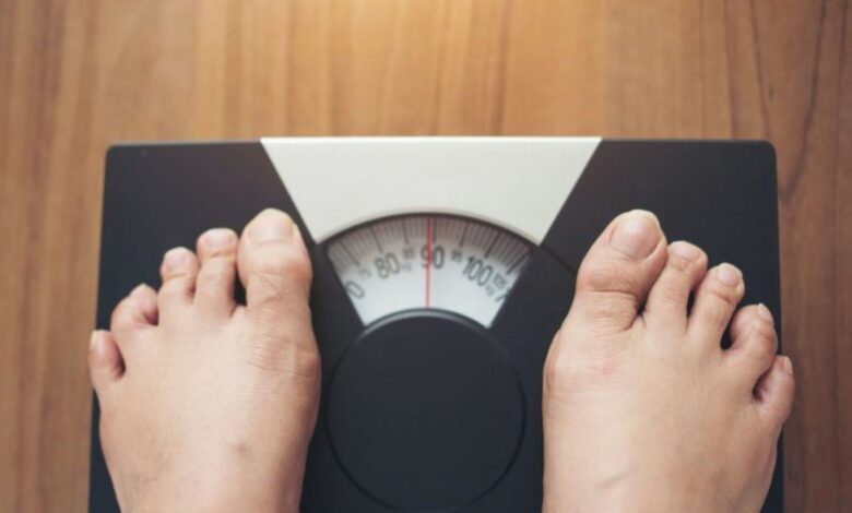 Cara hitung berat badan ideal sesuai besar badan