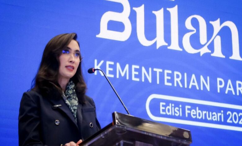 Kemenpar sukses jaga perkembangan wisatawan ke 100 hari kerja